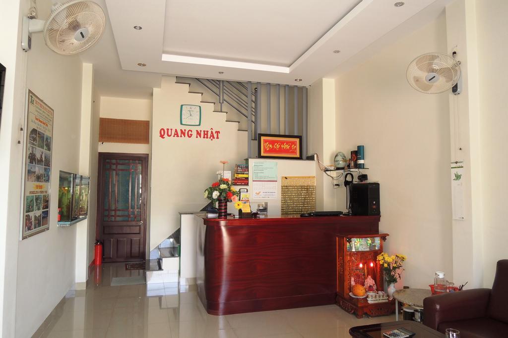 Quang Nhat Hotel Nha Trang Exterior foto